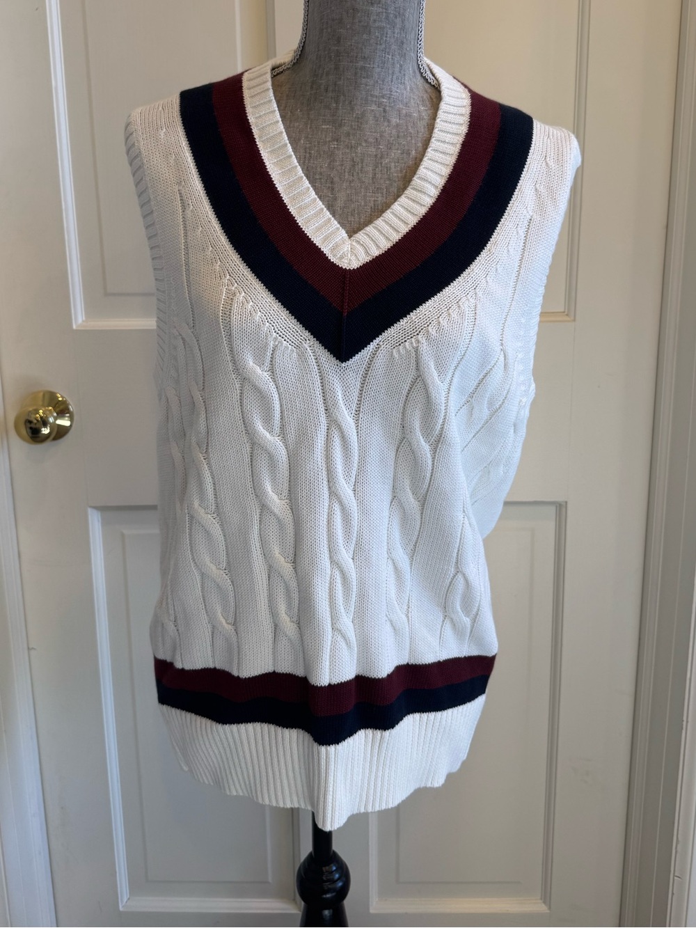 NWT Brooks Brothers Vintage-Inspired White Cable Knit Tennis Sweater Vest